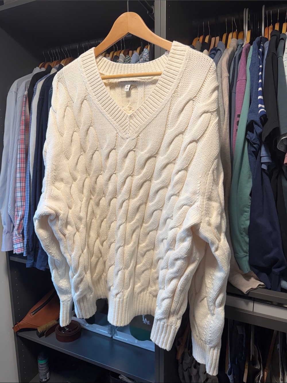 Banana Republic Ivory Cable-Knit V-Neck Sweater